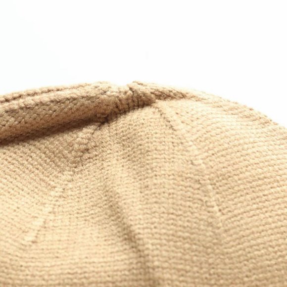 Burberry knit hat